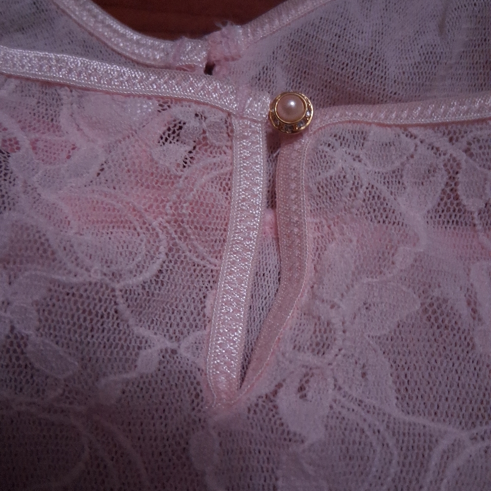 Victoria's Secret Angel's M Lace Lingerie Tank Top - Picture 9 of 11